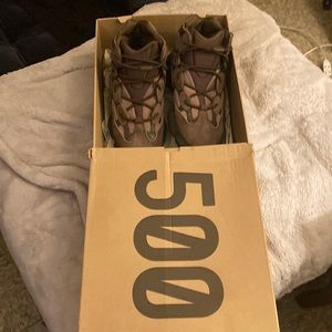 Adidas Yeezy 500 brown suede size 12US men.